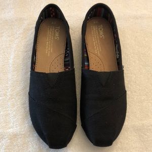 NEW Toms Alpargata All Black Size 6